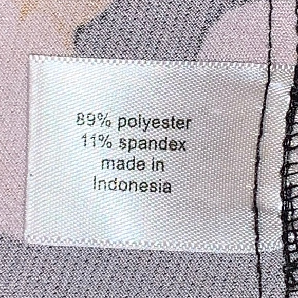 LANE BRYANT ⭐️ Nostalgic Styled Beautiful Feminine Floral Dress - Picture 9 of 9